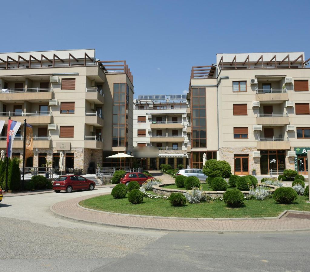 Relax Lux Apartment Vrnjačka Banja Екстериор снимка